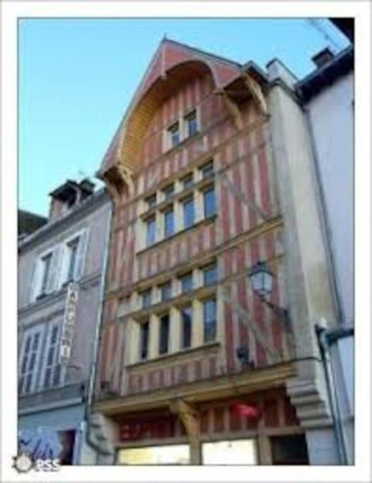 Cocoon Standing - Coeur Historique De Troyes Exterior foto